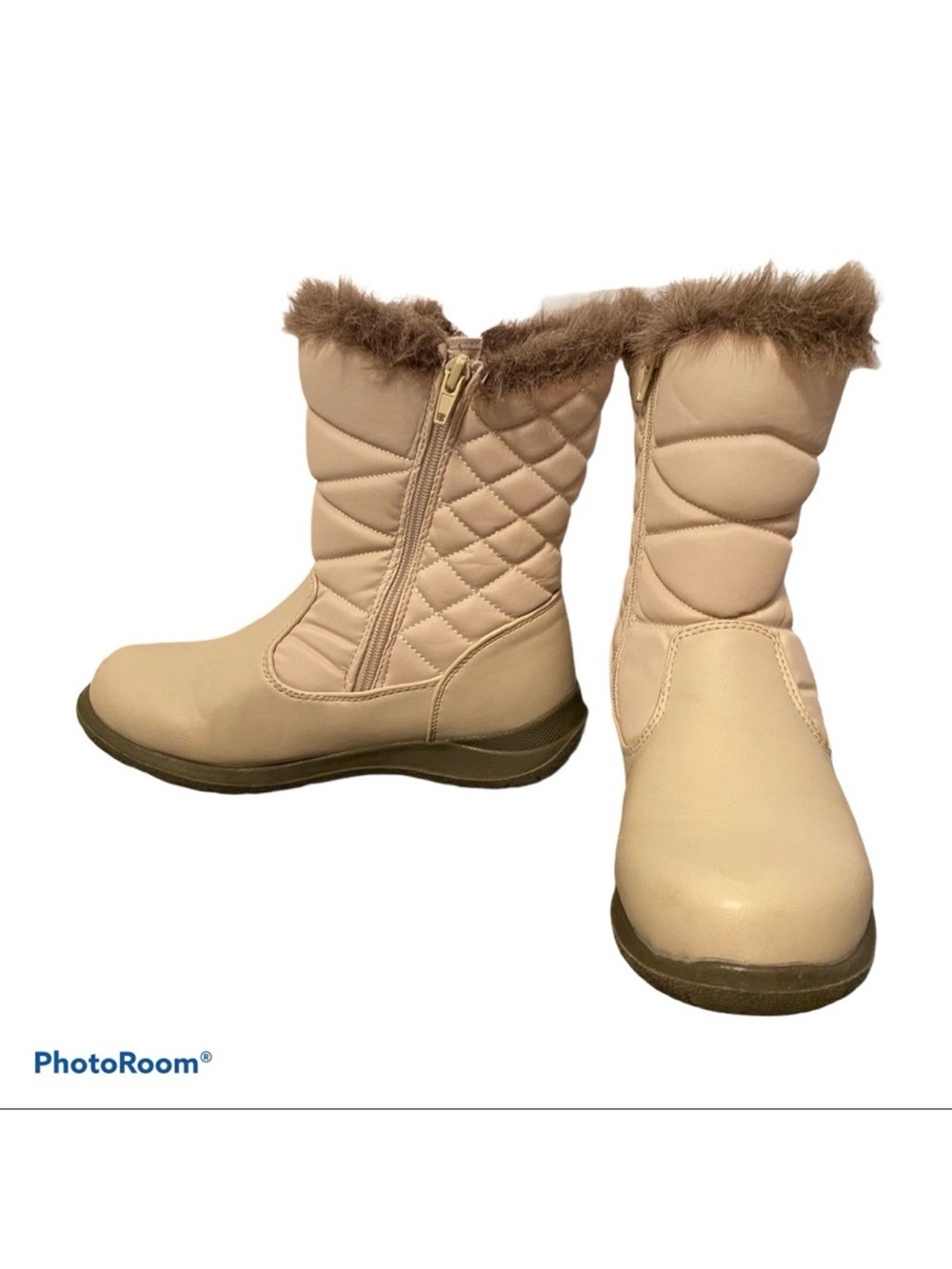 WEATHERPROOF WINTER BOOTS SHOES CREAM FAUX FUR ZIPPER Size 7.5 M